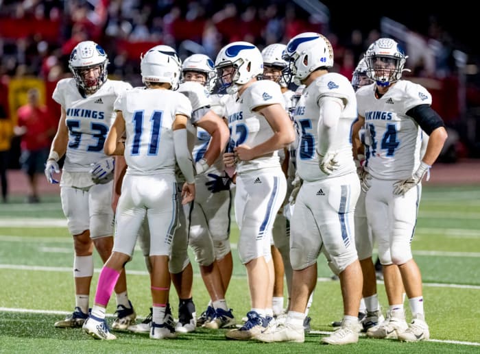 Almond Bowl 2022 Pleasant Valley at Chico Gary Jones Oct. 14 2022 5942